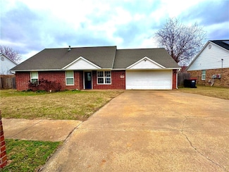 334 Jeanne Dr, Bethel Heights, AR 72764