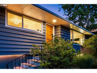 4218 SW Altadena Ave, Portland, OR 97239