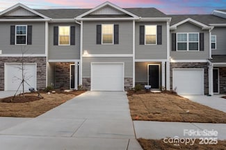 4116 Lurelin Ln, Charlotte, NC 28262