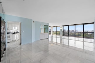 1900 Consulate Place Unit 1004, West Palm Beach, FL 33401