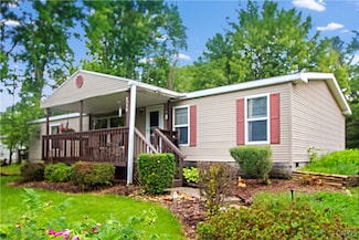 7278 Sherman Rd, Auburn, NY 13021