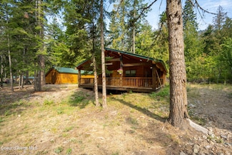 109 E Kamloop Ave, Bayview, ID 83803