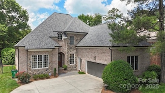 6132 Sharon Rd, Charlotte, NC 28210