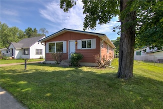 814 Broadway St N, Menomonie, WI 54751