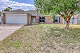 4726 Whitewater Ln, Crestview, FL 32539
