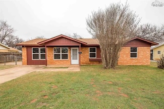 1201 Shady Ln, Burkburnett, TX 76354