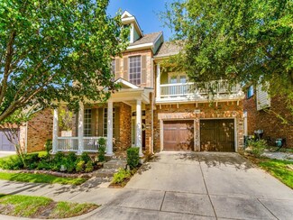 2209 Eagles Nest Dr, Euless, TX 76039