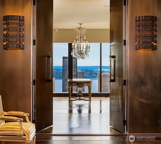 1301 Spring St Unit 32, Seattle, WA 98104