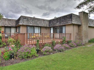 23799 Highway 68 Unit 39, Salinas, CA 93908