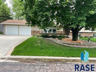 218 S Douglas St, Inwood, IA 51240
