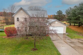 1072 Mace Rd NE Unit 33D, Carrollton, OH 44615