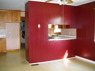 121 Knollcrest Dr, Gaffney, SC 29340