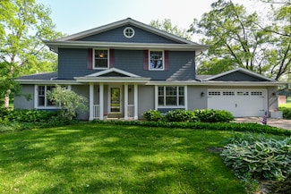 S29W29484 Ancestral Dr, Waukesha, WI 53188