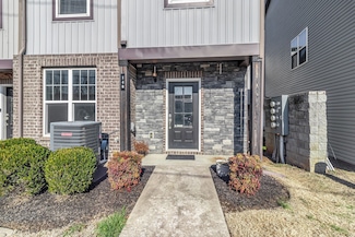 140 Ramsden Ave, La Vergne, TN 37086