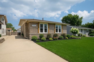 16805 Hilltop Ave, Orland Hills, IL 60487