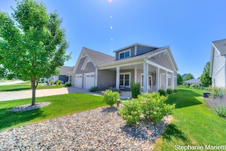 675 Terrace Point Dr, Muskegon, MI 49440