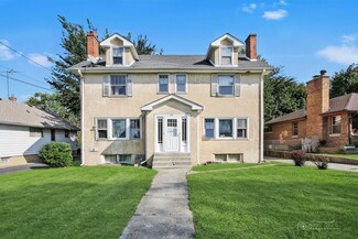 25 Keller Ave, Waukegan, IL 60085