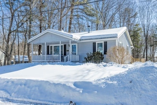92 Avalon Rd, Portland, ME 04103