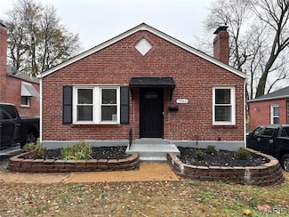7562 Melrose Ave, Saint Louis, MO 63130