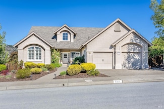 6317 Meadowridge Dr, Santa Rosa, CA 95409