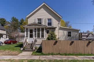 12 Harvard St, Exeter, NH 03833