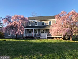 185 Gardners Rd, Cross Junction, VA 22625