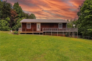 811 Wray Rd, Stoneville, NC 27048