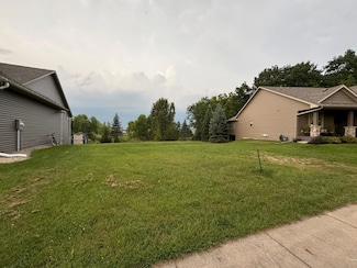2620 Oak Lawn Dr, Northfield, MN 55057
