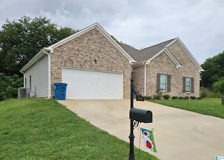 275 Keswick Dr, Eastaboga, AL 36260