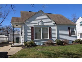 2470 23rd St, Cuyahoga Falls, OH 44223