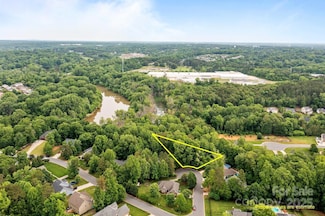 2601 Greenmont Cir, Belmont, NC 28012