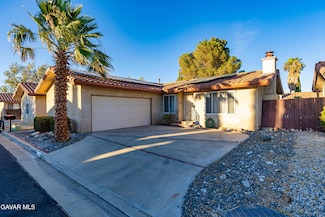 14332 Lear St, Mojave, CA 93501