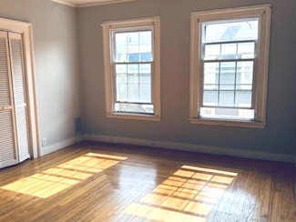 73 Lyon St Unit 2, New Haven, CT 06511