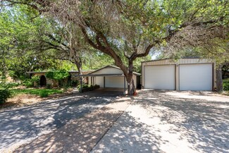 417 County Road 136a, Kingsland, TX 78639