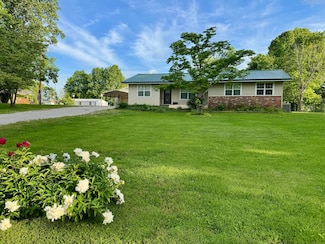 702 County Road 1280, West Plains, MO 65775