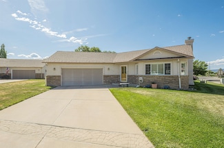 610 Shadowbrook Dr, Grand Junction, CO 81504