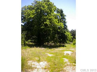 3366 New Hope Rd, Pomaria, SC 29126
