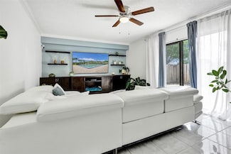 906 9th Way, West Palm Beach, FL 33407
