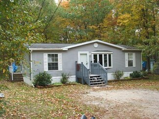 10 Basswood St, Lyman, ME 04002