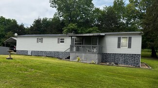 87 Artist Row Ln, Galena, MO 65656