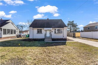 15214 Walvern Blvd, Maple Heights, OH 44137