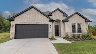 1304 Cole Dr, Trenton, TX 75490