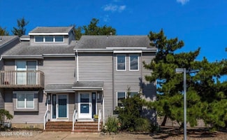 657 Ellicott Ave Unit 101, Toms River, NJ 08753