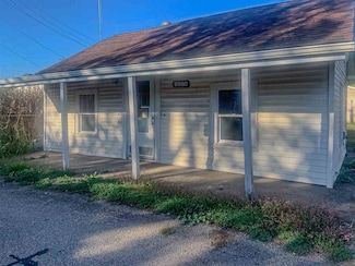 3224 Ostheimer Ave, Connersville, IN 47331