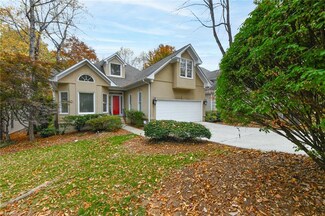 59 Kinglet Cir, Greensboro, NC 27455
