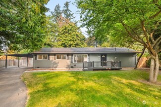 8304 NE 148th Place, Kenmore, WA 98028