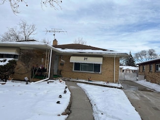 24670 Church St, Oak Park, MI 48237