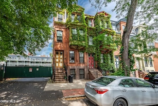 115.5 Lancaster St, Albany, NY 12210