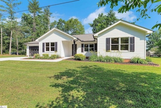 226 Silver Lake Rd, Duncan, SC 29334