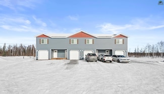2000 Sunlit Fields Ct, North Pole, AK 99705